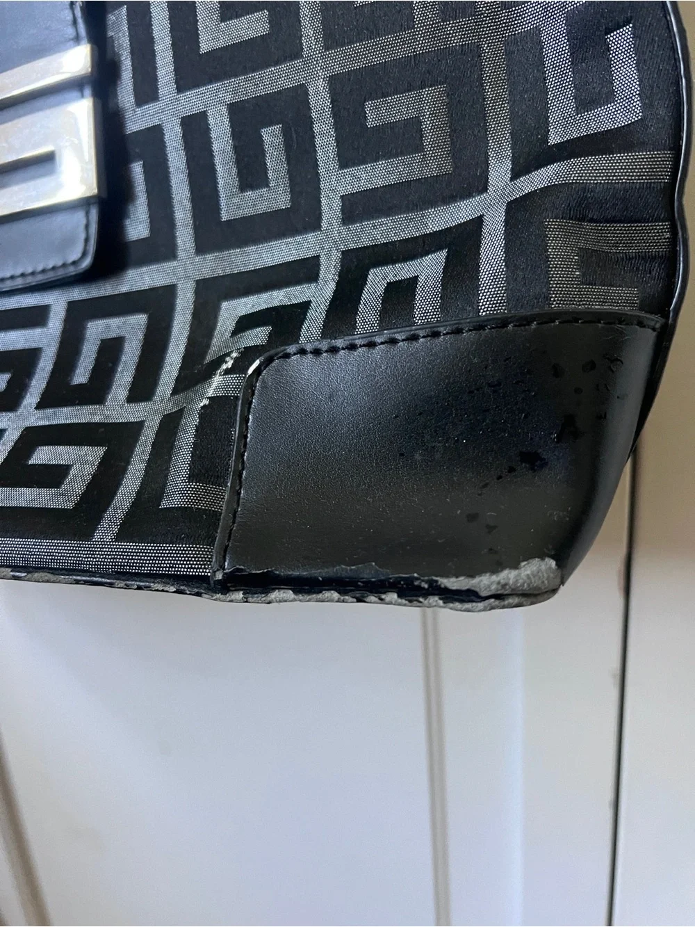 Vintage guess bag